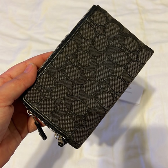 Coach Wallet - Picture 3 of 4